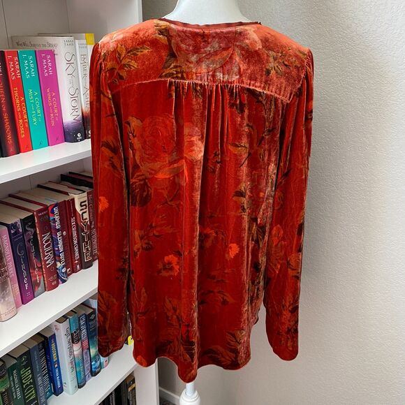 SUNDANCE Burnt Orange Velvet Floral Embroidered BoHo Festival Bell Sleeve M Top - Picture 7 of 11